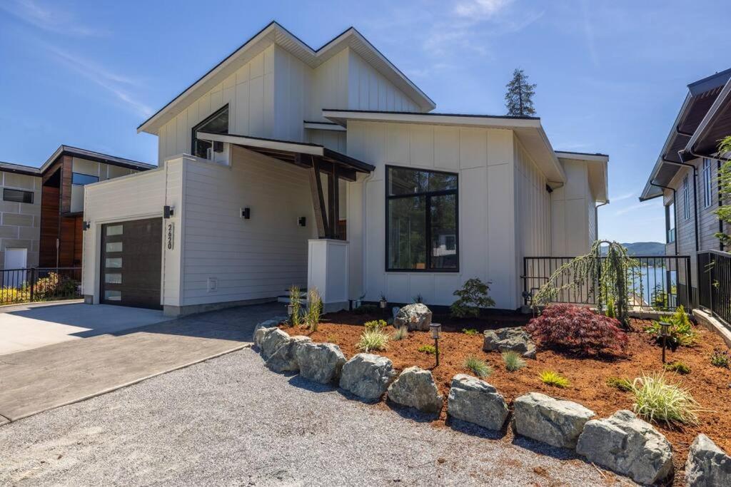 Kelly'S Sunset Lake Retreat Shawnigan Lake Exterior foto